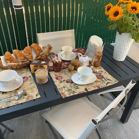 Bed & Breakfast Caramella Viareggio